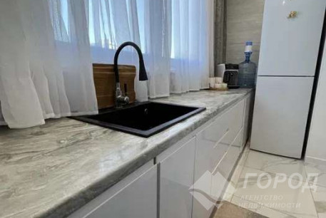 Продам 2-х кімнатну квартиру, Гагарина проспект, Проспект Гагарина метро, Код: 797110/1