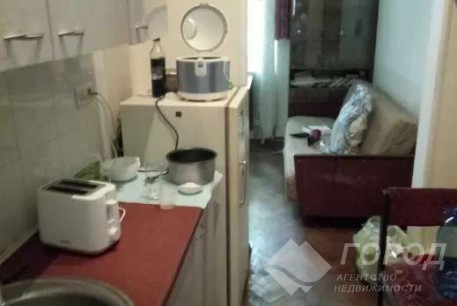 Продам гостинку, Центр, Ярослава Мудрого пл., Код: 797130/4