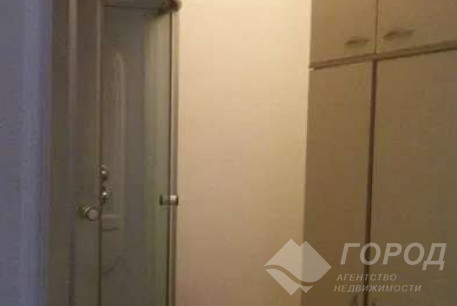 Продам гостинку, Центр, Ярослава Мудрого пл., Код: 797130/4