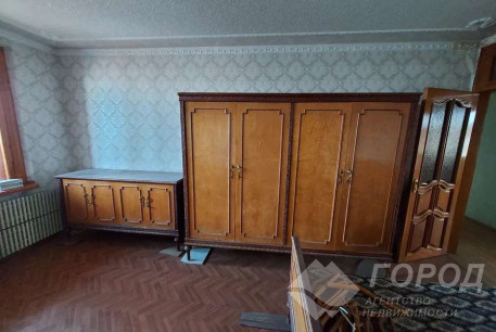 Продам 3-х кімнатну квартиру, Гагарина проспект, Метростроителей метро, Код: 797141/8