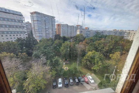 Продам 3-х кімнатну квартиру, Гагарина проспект, Метростроителей метро, Код: 797141/8