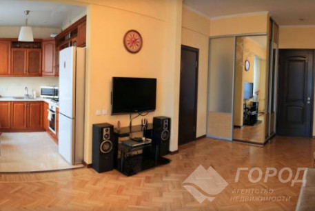 Продам 2-х кімнатну квартиру, Гагарина проспект, Проспект Гагарина метро, Код: 797153/1