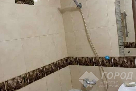 Продам 2-х кімнатну квартиру, Центр, Ярослава Мудрого пл., Код: 797177/7