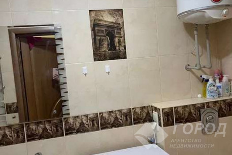 Продам 2-х кімнатну квартиру, Центр, Ярослава Мудрого пл., Код: 797177/7