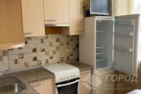 Продам 2-х кімнатну квартиру, Центр, Ярослава Мудрого пл., Код: 797177/7