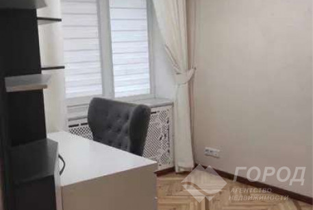 Продам 3-х кімнатну квартиру, Павлово поле, 23 Августа метро, Код: 797249/1