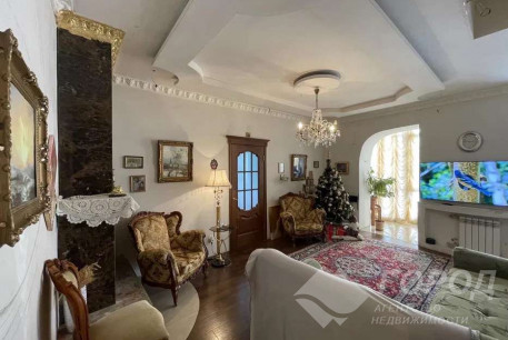 Продам 2-х кімнатну квартиру, Центр, Код: 797291/1