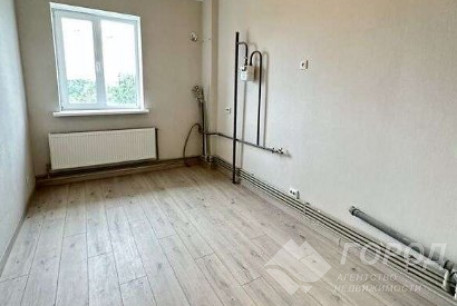 Продам 3-х кімнатну квартиру, Рогань, Код: 797293/3