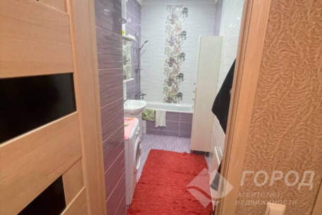 Продам 2-х кімнатну квартиру, Центр, Код: 797332/1