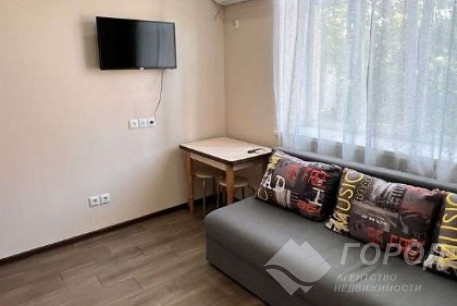 Сдам гостинку, Центр, Площадь Конституции метро (Советская), Код: 797344/2