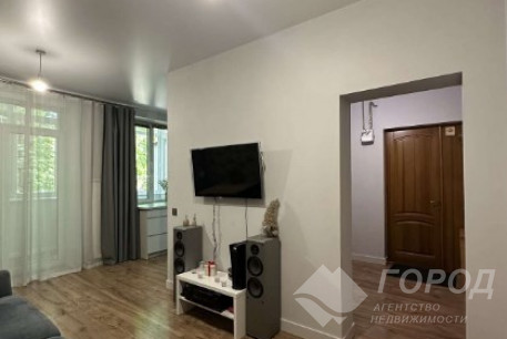 Продам 2-х кімнатну квартиру, Центр, Код: 797344/3