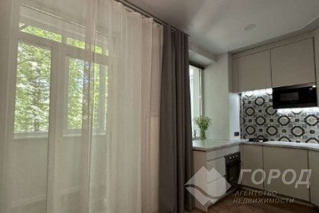 Продам 2-х кімнатну квартиру, Центр, Код: 797344/3