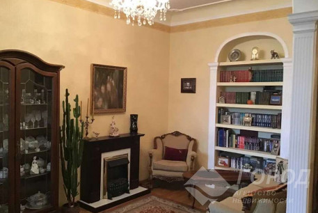 Продам 2-х кімнатну квартиру, Центр, Код: 797385/1