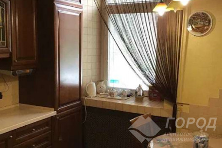 Продам 2-х кімнатну квартиру, Центр, Код: 797385/1