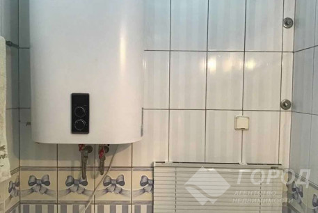 Продам 2-х кімнатну квартиру, Центр, Код: 797385/1