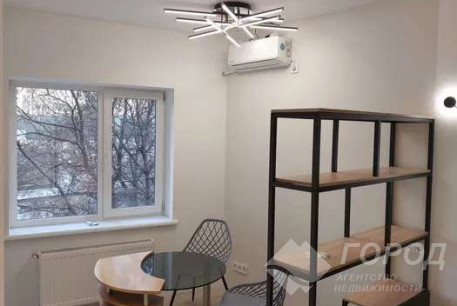 Сдам гостинку, Гагарина проспект, Защитников Украины метро (Площадь Восстания), Код: 797444/5