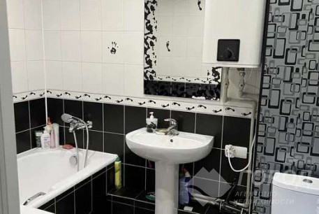 Продам 2-х кімнатну квартиру, Салтовка, 606 м/р, Код: 797648/1