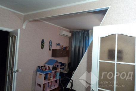 Продам 4-х кімнатну квартиру, Дергачевский р-н, Черкасская Лозовая, Код: 797684/1
