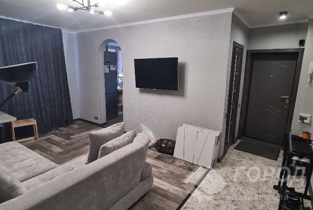 Продам 4-х кімнатну квартиру, Новые дома, Дворец спорта, Код: 797725/1