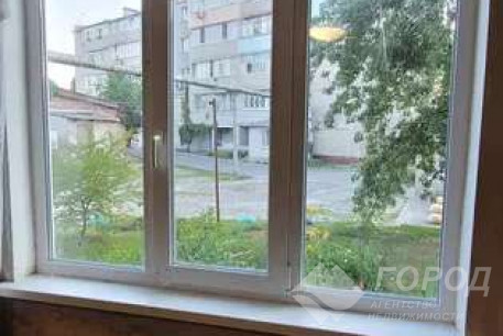 Продам 1-кімнатну квартиру, Основа, Код: 797763/1