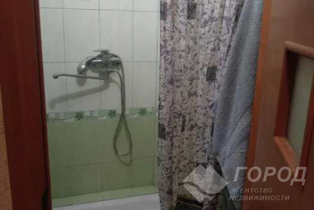 Продам гостинку, Основа, Код: 797792/1