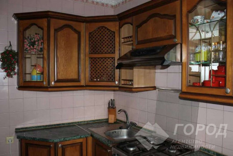 Продам 2-х кімнатну квартиру, Гагарина проспект, Проспект Гагарина метро, Код: 797838/2