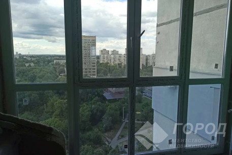 Продам 4-х кімнатну квартиру, ХТЗ, Код: 797865/1