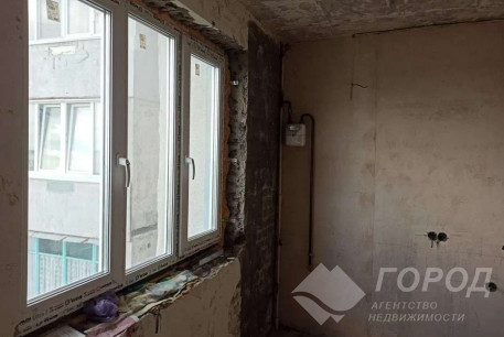 Продам 4-х кімнатну квартиру, ХТЗ, Код: 797865/1