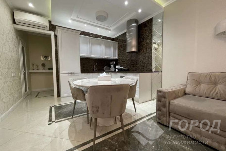 Продам 3-х кімнатну квартиру в новобудові, Сосновая Горка, Павловка, Код: 797882/1