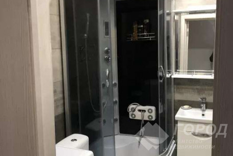 Продам 4-х кімнатну квартиру, Центральный рынок, Центральный Рынок метро, Код: 797888/1