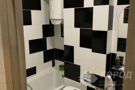 Продам 2-х кімнатну квартиру, Центральный рынок, Центральный Рынок метро, Код: 797934/1