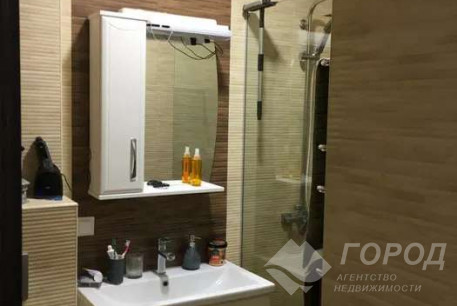 Сдам 2-х кімнатну квартиру в новобудові, Центральный рынок, Код: 797941/1