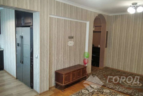 Продам 3-х кімнатну квартиру, Новые дома, Код: 797953/1