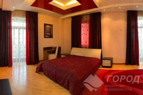 Продам 4-х кімнатну квартиру, Павлово поле, Ботанический сад метро, Код: 797962/2