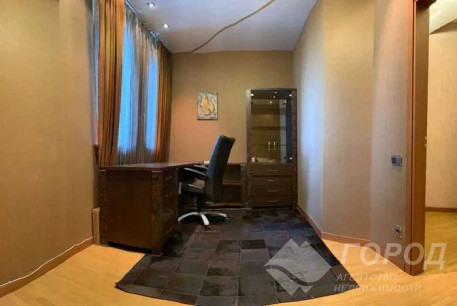 Продам 4-х кімнатну квартиру, Павлово поле, Ботанический сад метро, Код: 797962/2