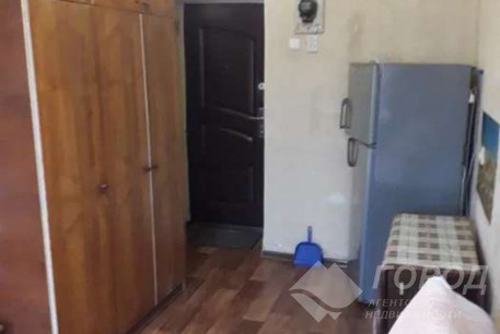 Сдам гостинку, ХТЗ, ХТЗ метро, Код: 797972/1