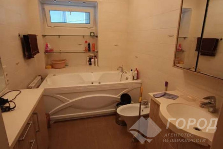 Продам 3-х кімнатну квартиру, Холодная Гора, Холодная Гора метро, Код: 797994/4