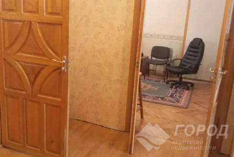 Сдам 3-х кімнатну квартиру, Центр, Сумской рынок, Код: 798026/1