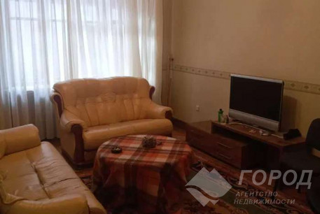 Сдам 3-х кімнатну квартиру, Центр, Сумской рынок, Код: 798026/1