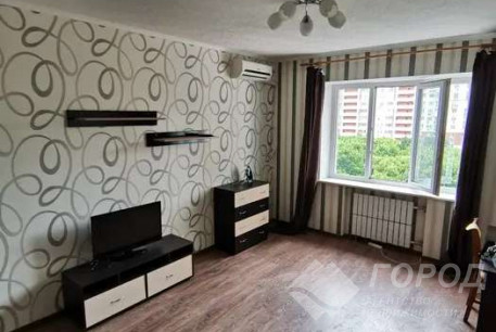 Сдам 1-кімнатну квартиру, Сосновая Горка, Павловка, Код: 798067/1