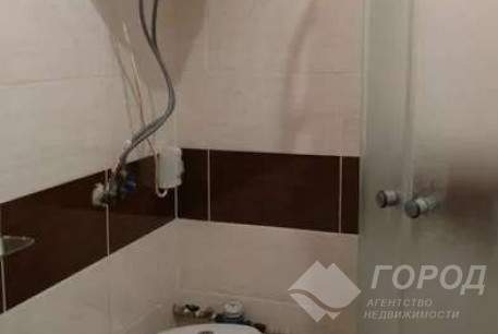 Сдам гостинку, Центральный рынок, Локомотив, Код: 798093/1