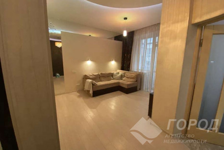 Продам 1-кімнатну квартиру, Гагарина проспект, Спортивная метро, Код: 798131/1