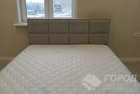 Сдам 3-х кімнатну квартиру, Центр, Университет метро, Код: 798132/2