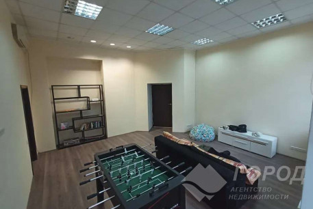 Сдам 5-и кімнатну квартиру, Центр, Код: 798144/1