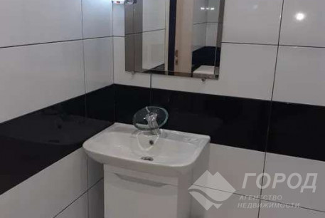 Продам 1-кімнатну квартиру, Гагарина проспект, Защитников Украины метро (Площадь Восстания), Код: 798209/3