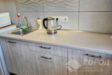 Сдам гостинку, ХТЗ, ХТЗ метро, Код: 798426/2