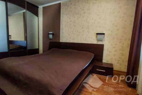 Продам 3-х кімнатну квартиру, Новые дома, Маршала Жукова метро (Дворец спорта), Код: 798468/1