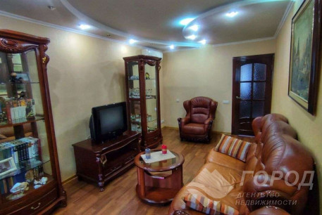 Продам 3-х кімнатну квартиру, Новые дома, Маршала Жукова метро (Дворец спорта), Код: 798468/1