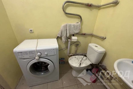 Сдам 1-кімнатну квартиру в новобудові, Рогань, Код: 798480/2