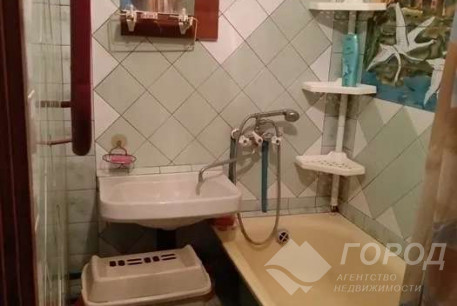 Продам 3-х кімнатну квартиру, Аэропорт, Код: 798484/2